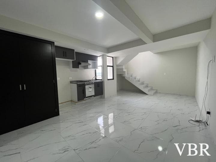 PH with a private rooftop garden for rent near Azteca Stadium