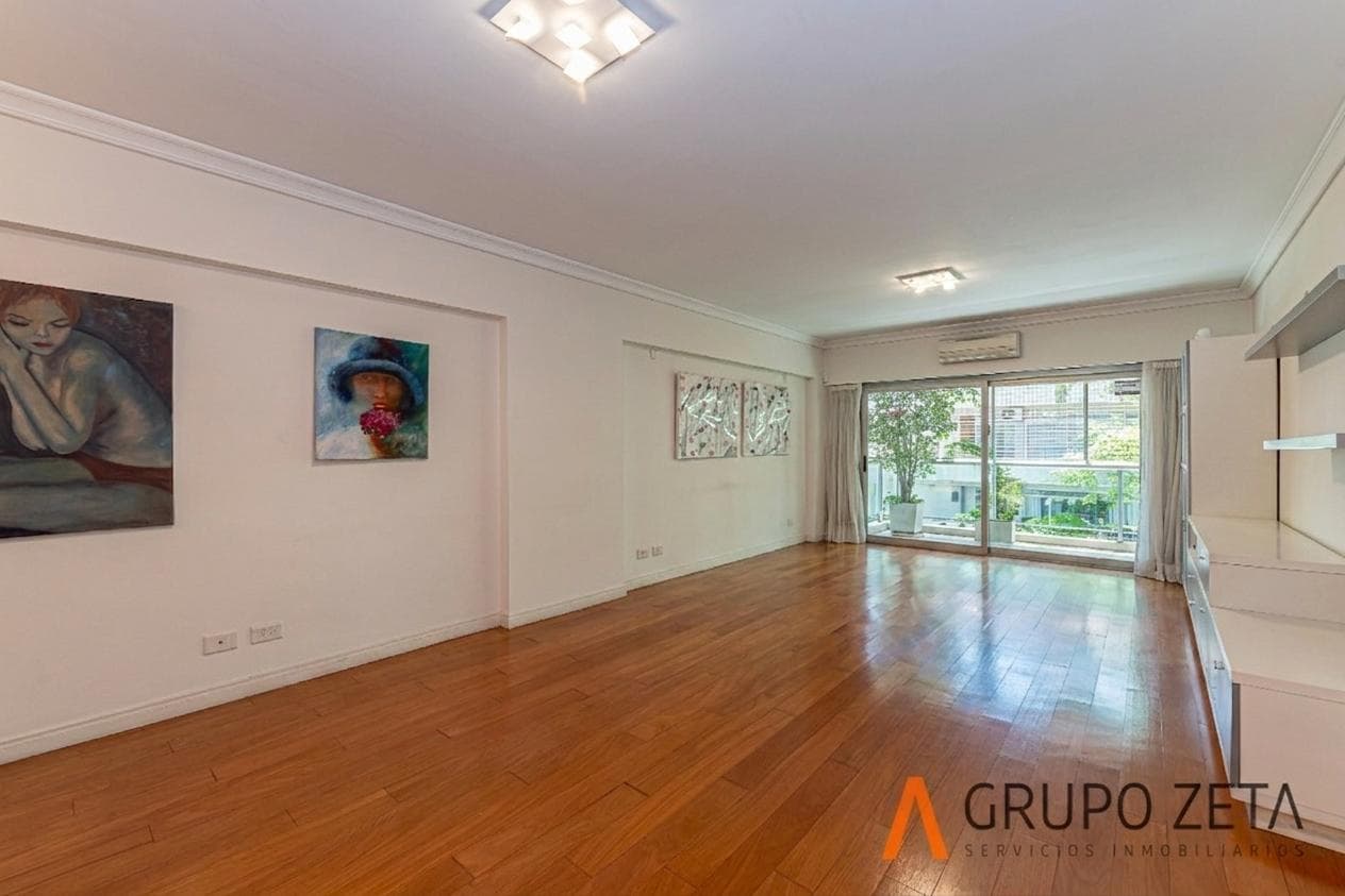 Venta 4 Ambientes al frente. Las Cañitas. 2 Cocheras. Con Amenities. 145m2. Con Baulera.