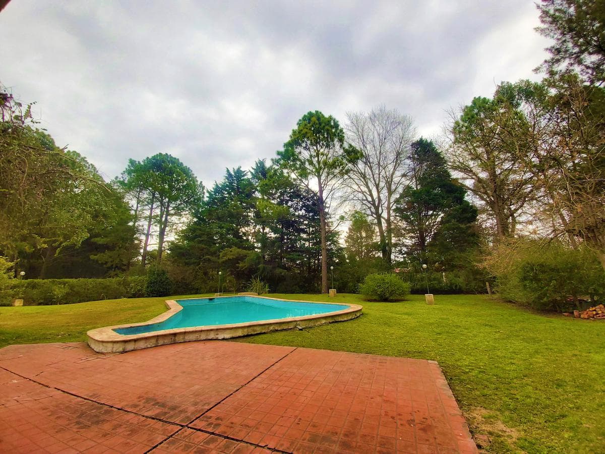 Beautiful property with a 3,000 m2 lot in the Parque Exaltación neighborhood