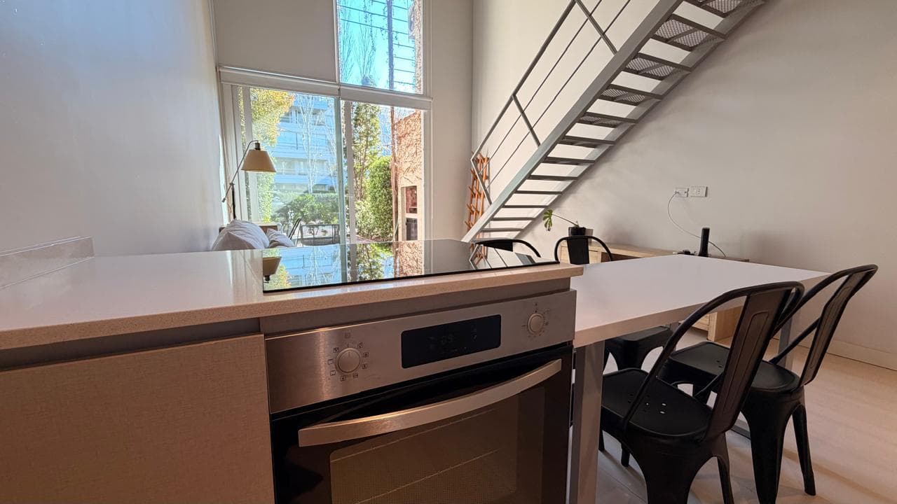 Excellent FURNISHED apartment with a garden at Ayres Loft