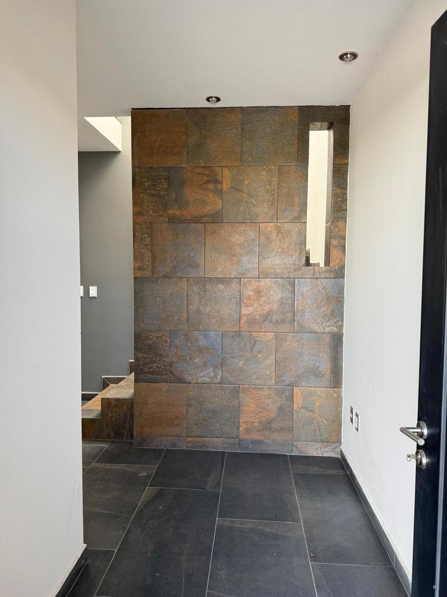 House for Sale in the Southern Part of León, Guanajuato—Mayorca Residencial