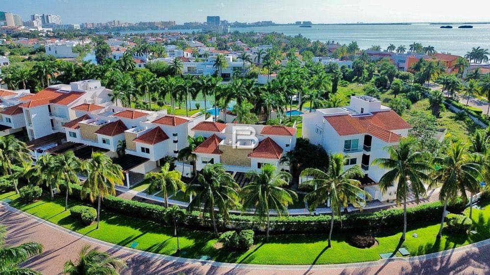 Isla Dorada: Unfurnished House for Rent