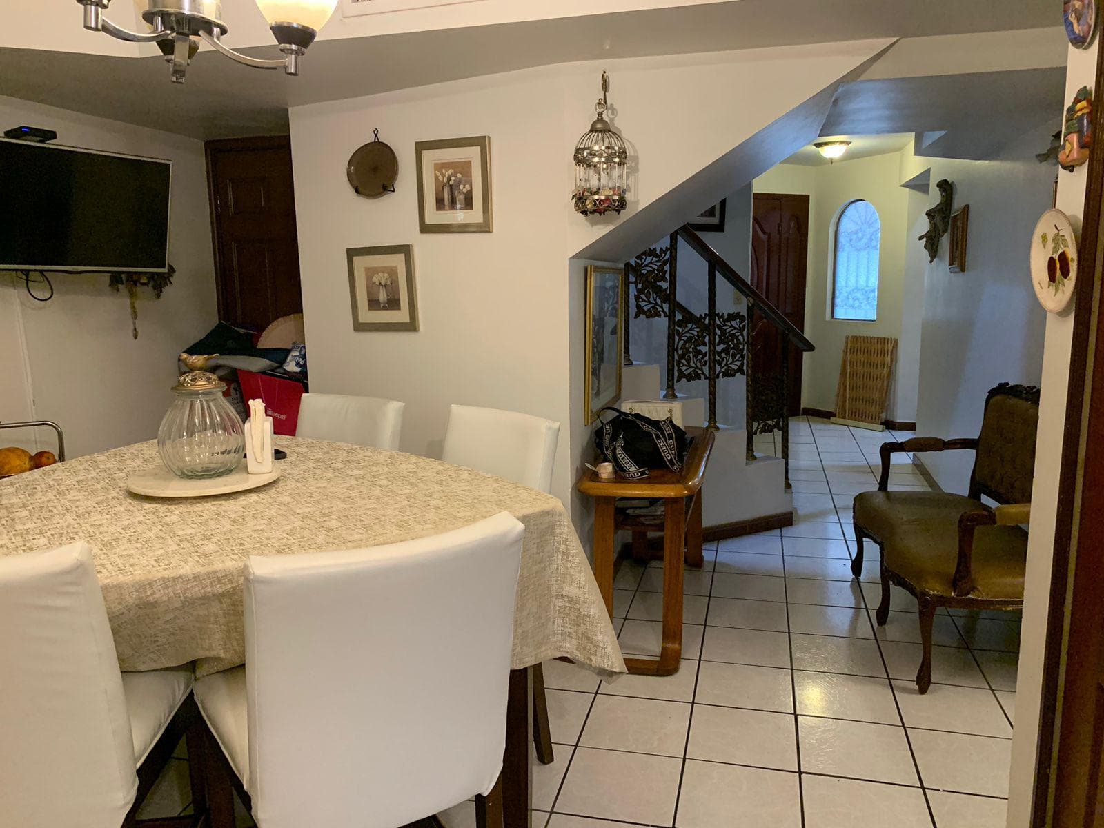 House for Sale in the Portales Neighborhood