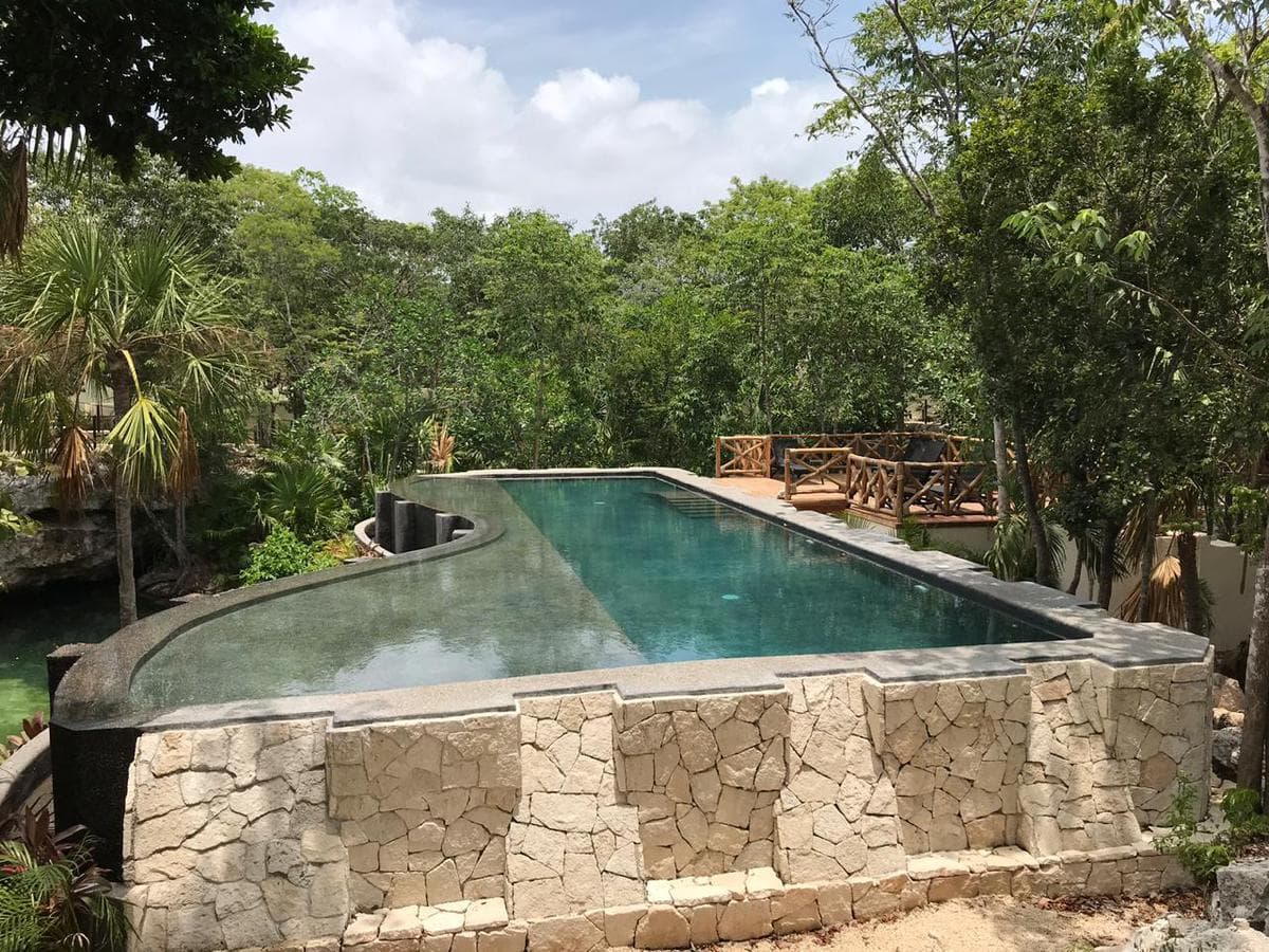 Hermosa Casa en Venta en Bosques de Bambú Playa del Carmen P3024