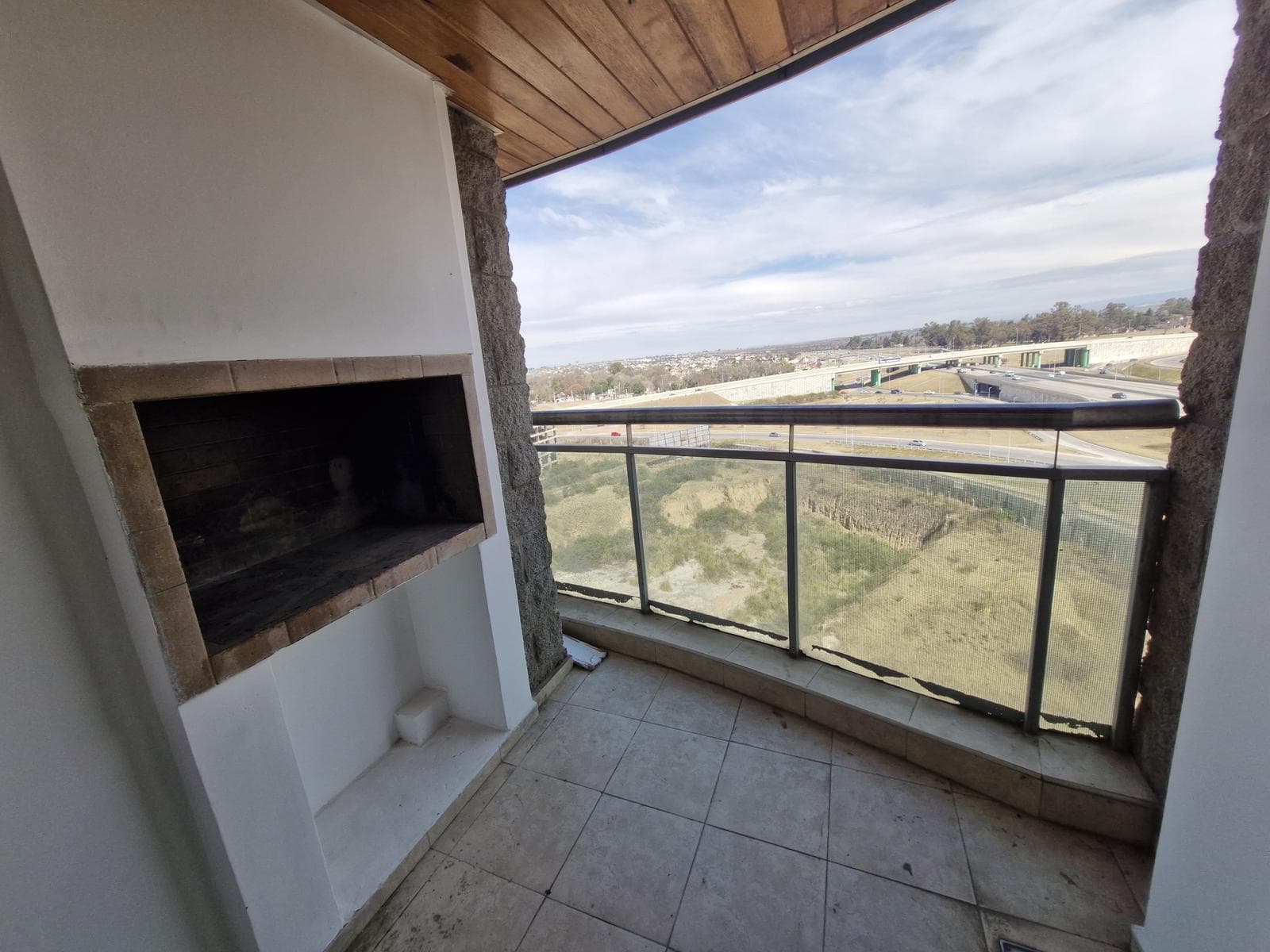 1-Bedroom Apartment on a High Floor, Amenities at Alto Villasol