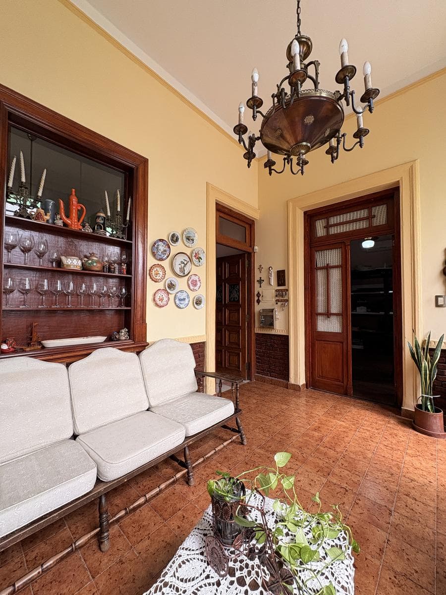 For Sale/Trade: Four-Bedroom House with Garden. Las Heras