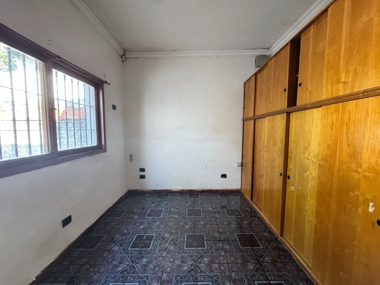 3-Bedroom House for Sale with Pool in Adrogue