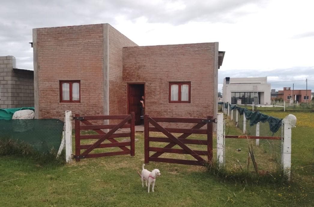 Súper Oportunidad por Casa a Terminar en barrio privado Estancias de Domselaar VENTA