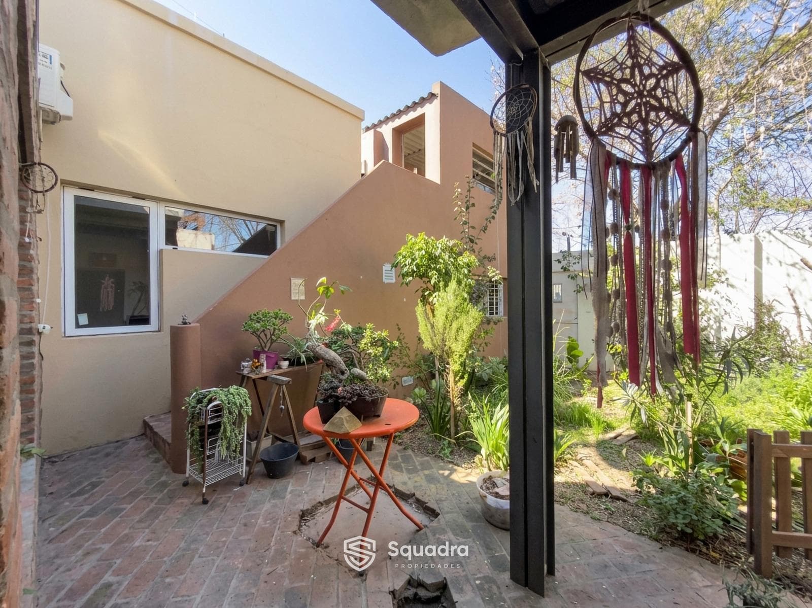 FOR SALE - Single-story 3-bedroom house with a green patio - Alberdi neighborhood, Rosario.
