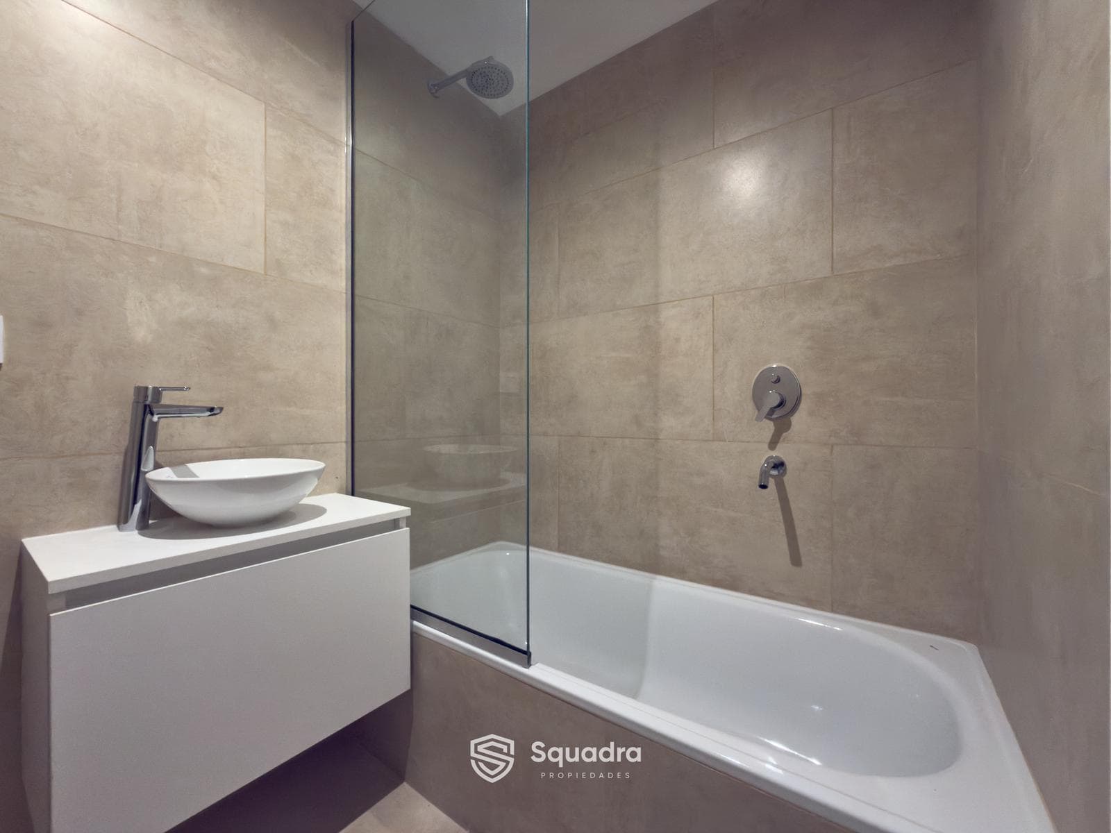 FOR SALE - 2-bedroom apartment with storage room and amenities - Abasto neighborhood, Rosario.
