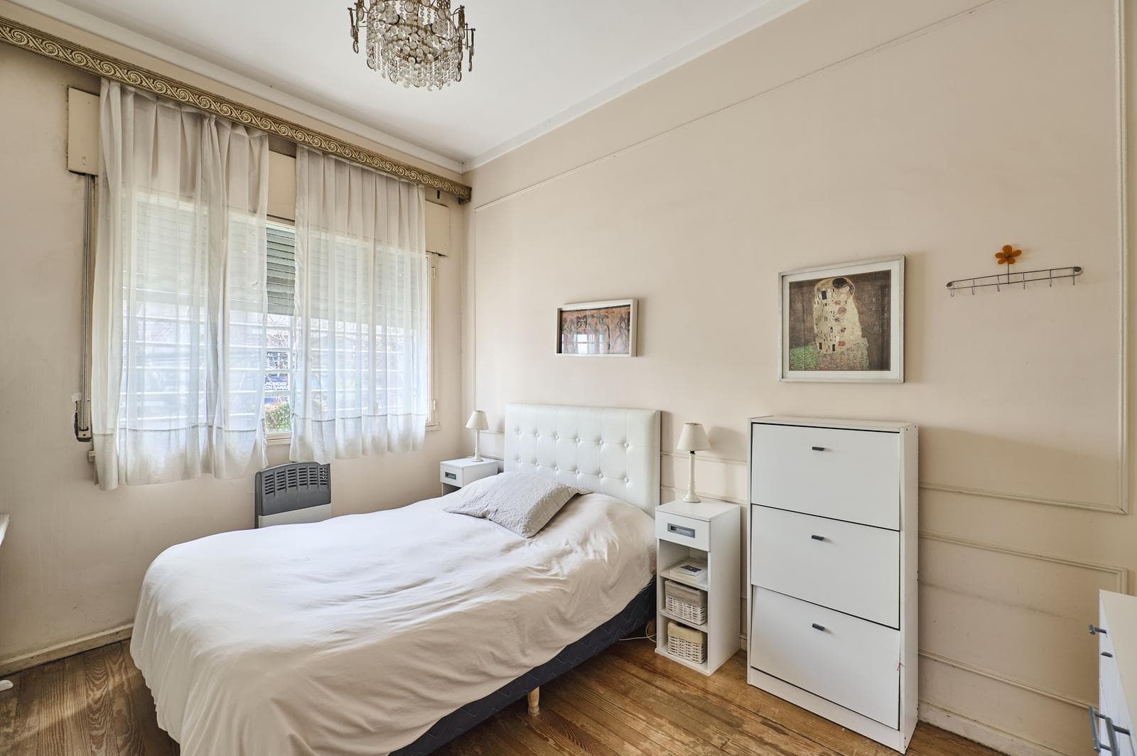 4-Room Apartment for Sale in San Cristóbal