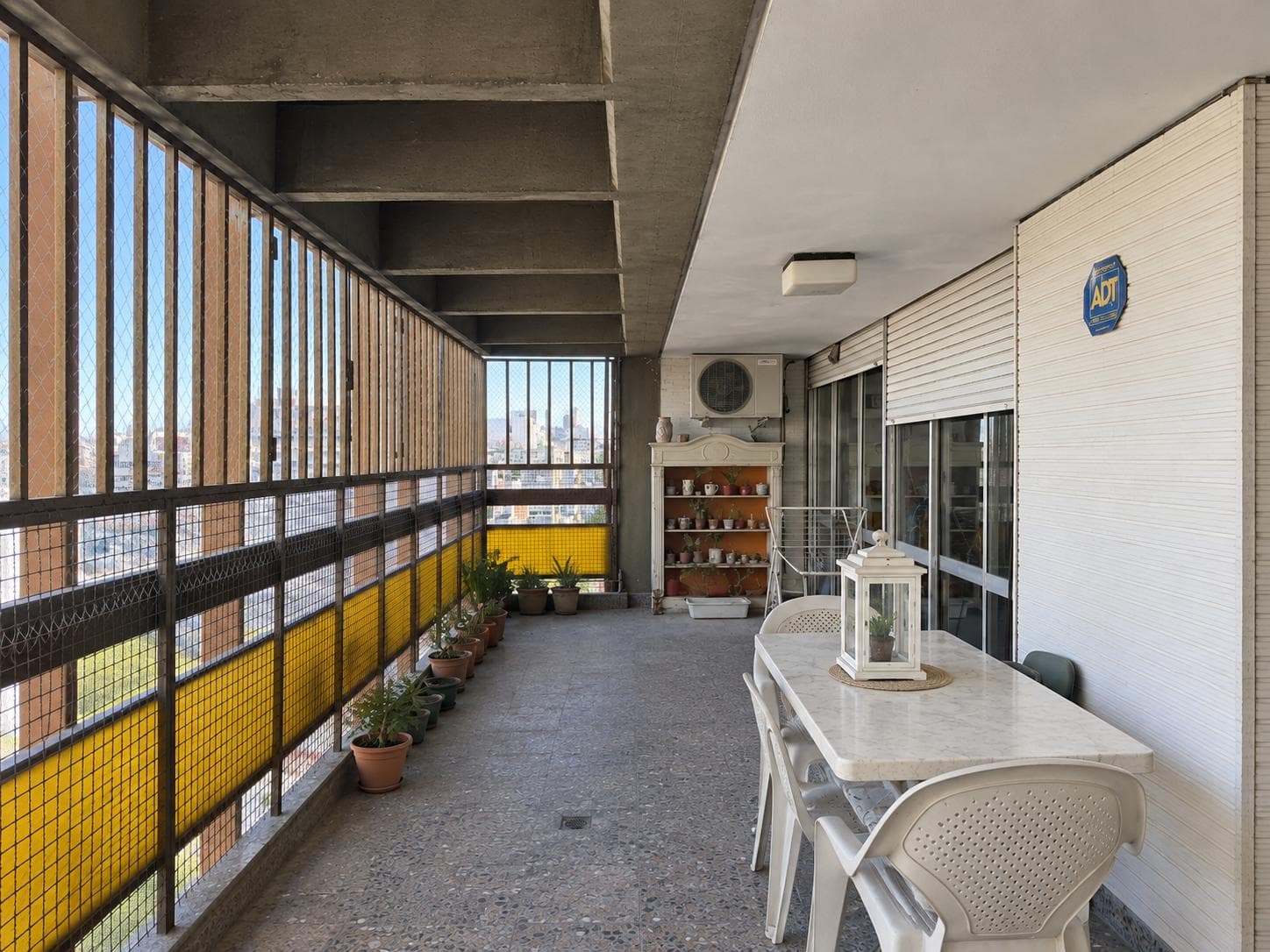 Apartment in Downtown