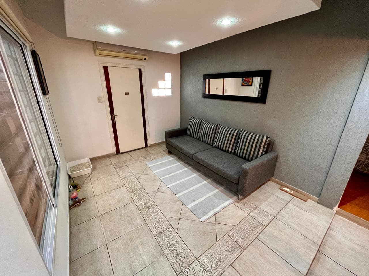3-BEDROOM HOUSE FOR SALE WITH GARAGES IN BERAZATEGUI—ELIGIBLE FOR A LOAN