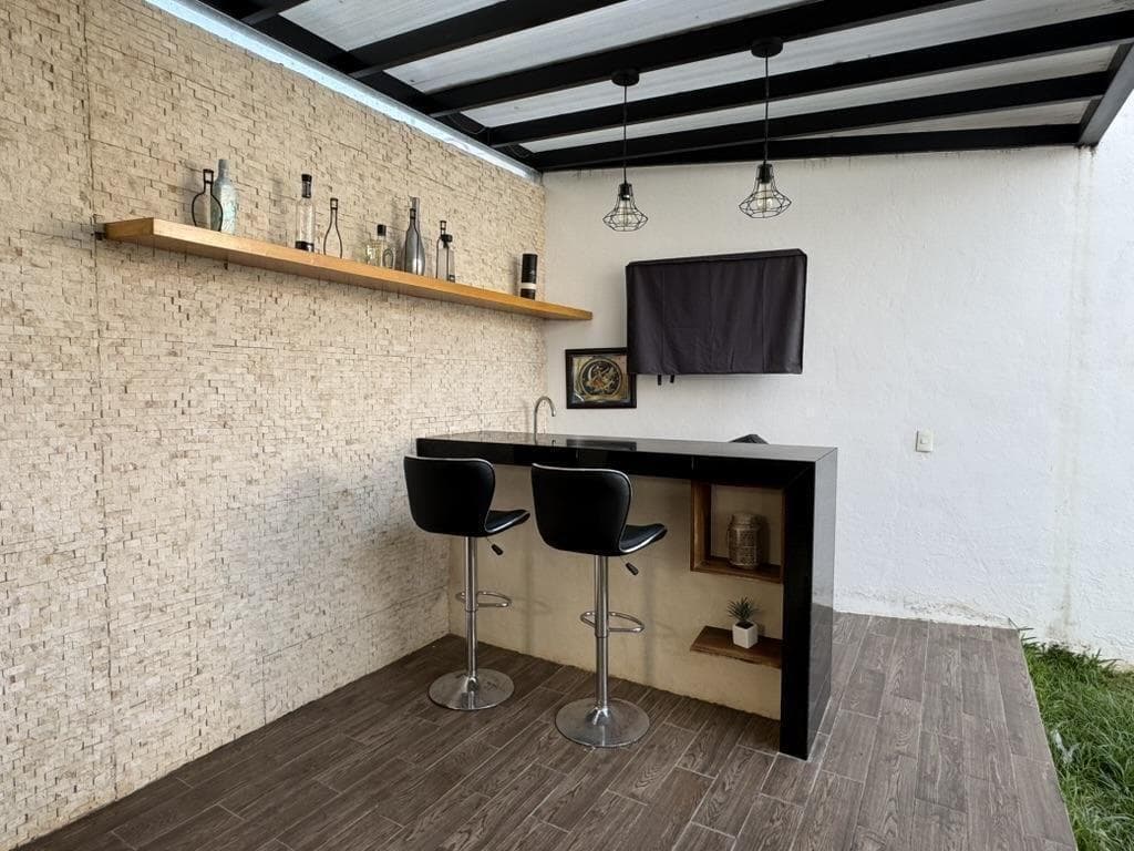 Casa en venta en Santa Gertrudis Copo, Merida ESQUINA SEMIEQUIPADA