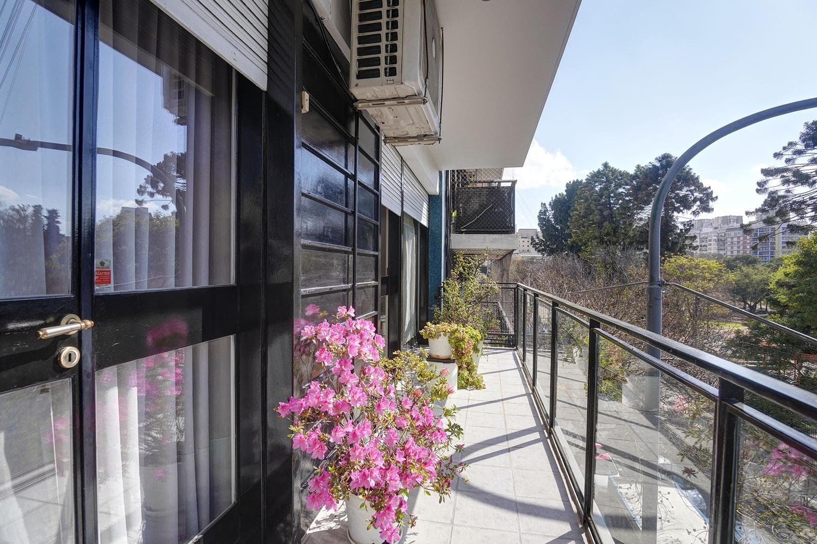 Departamento Venta 4 ambientes Con Dependencia Caballito Frente al Parque Rivadavia