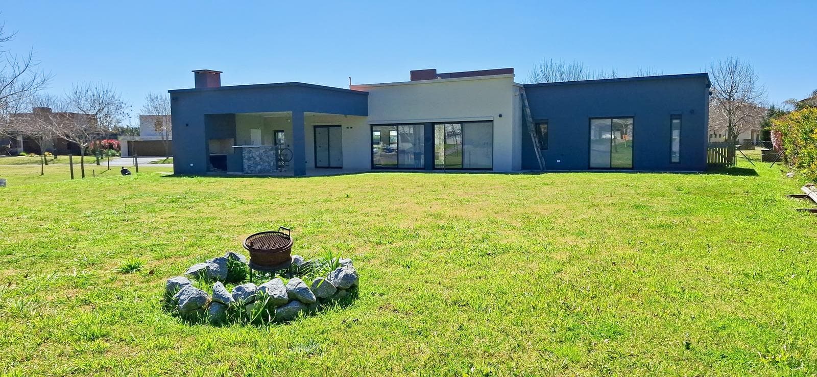 Brand-New Single-Story House for Sale. Corner Lot. El Cazal, Barrio Nautico, Escobar, Northern Zone, Greater Buenos Aires