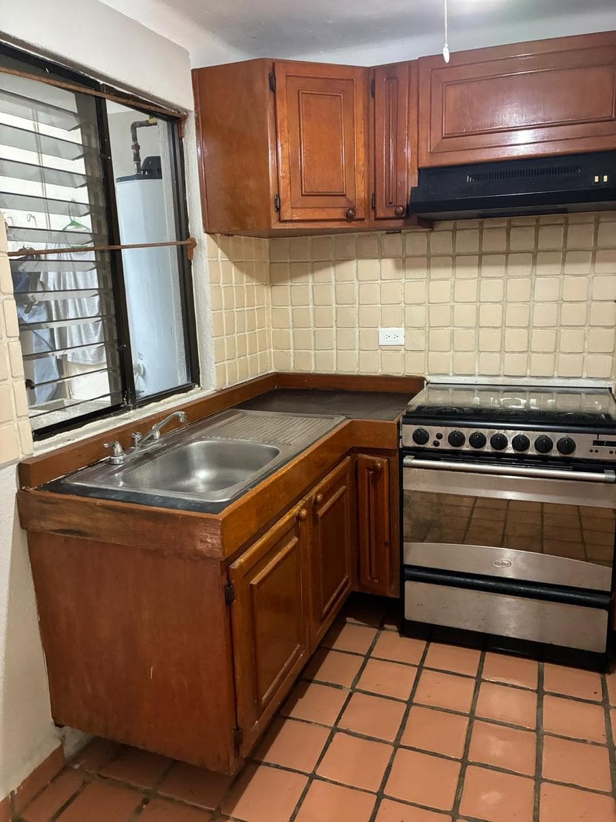 HOUSE FOR RENT AT SUPMZ 45 AV DEL SOL, CANCUN CENTER