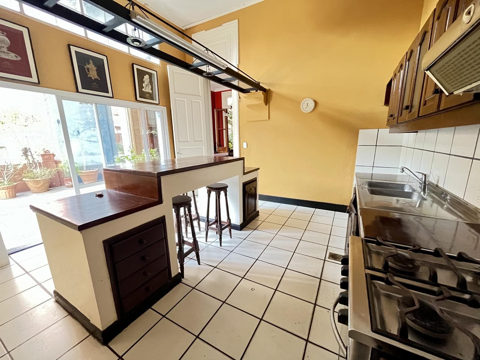 For Sale ~ Upper-floor apartment ~ Sargento Cabral and Av. Belgrano