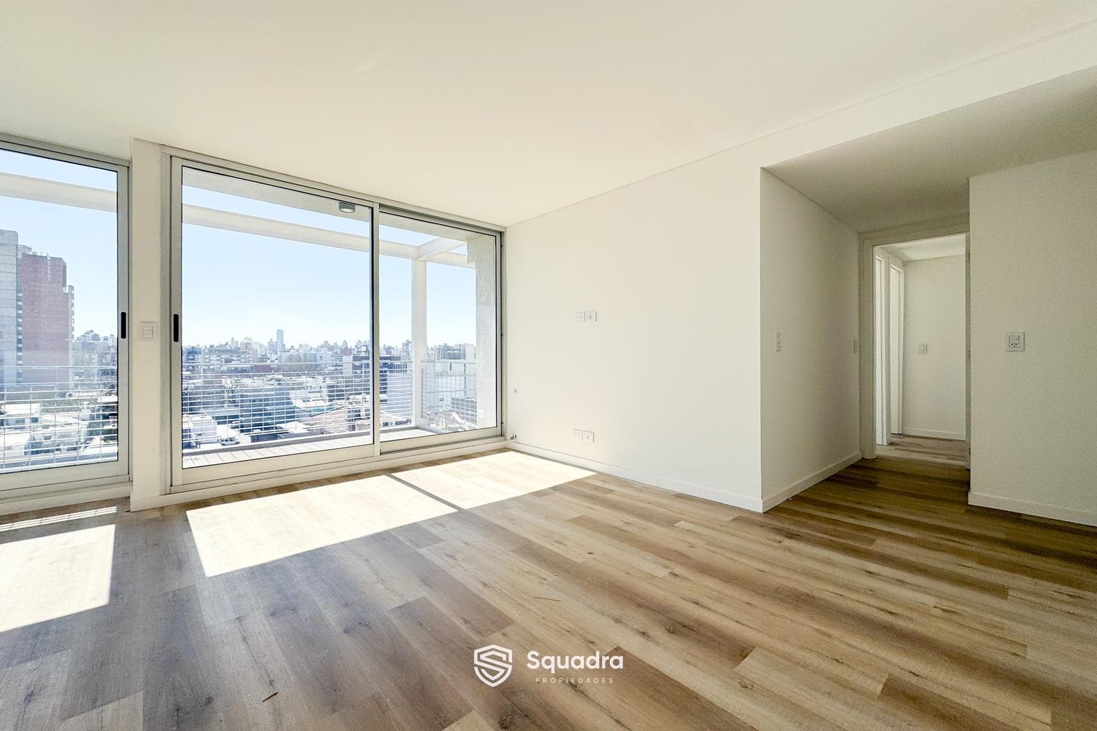 FOR SALE - 2-bedroom apartment with storage room and private terrace - Abasto neighborhood, Rosario.