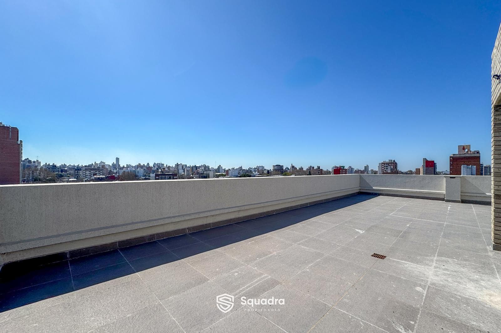 FOR SALE - 2-bedroom apartment with storage room and private terrace - Abasto neighborhood, Rosario.
