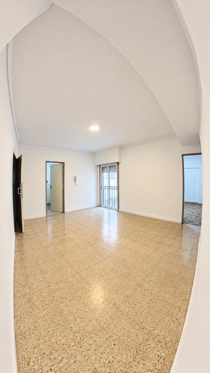 Central 2-room apartment for rent in Ramos Mejía Norte