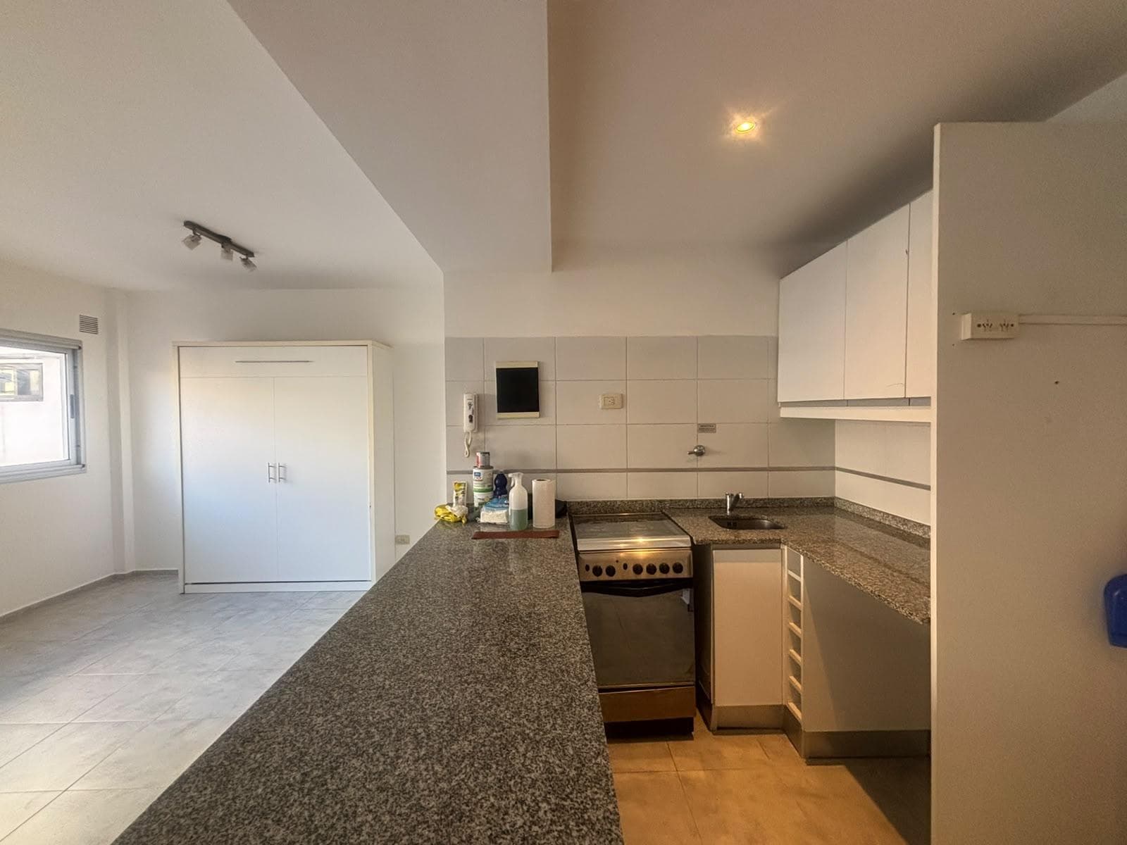 Studio apartment for rent. Saavedra