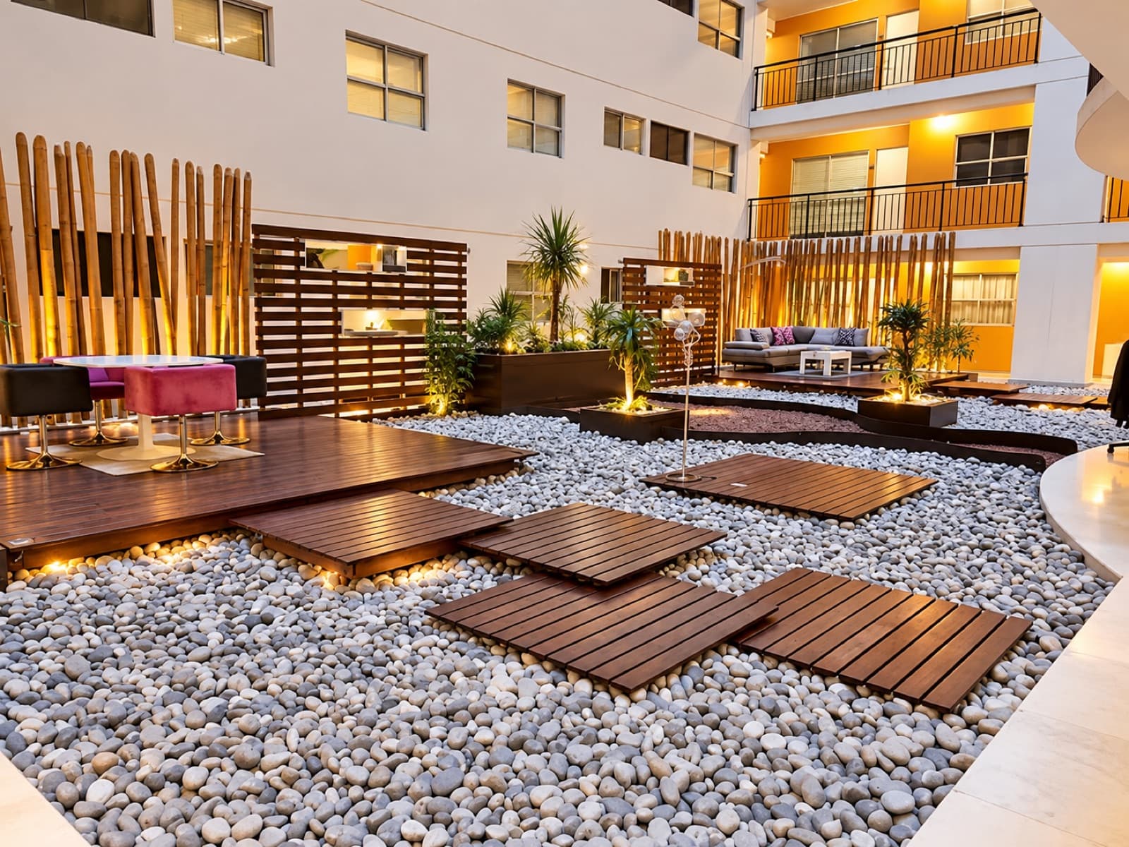 Apartment - Granada Expansion