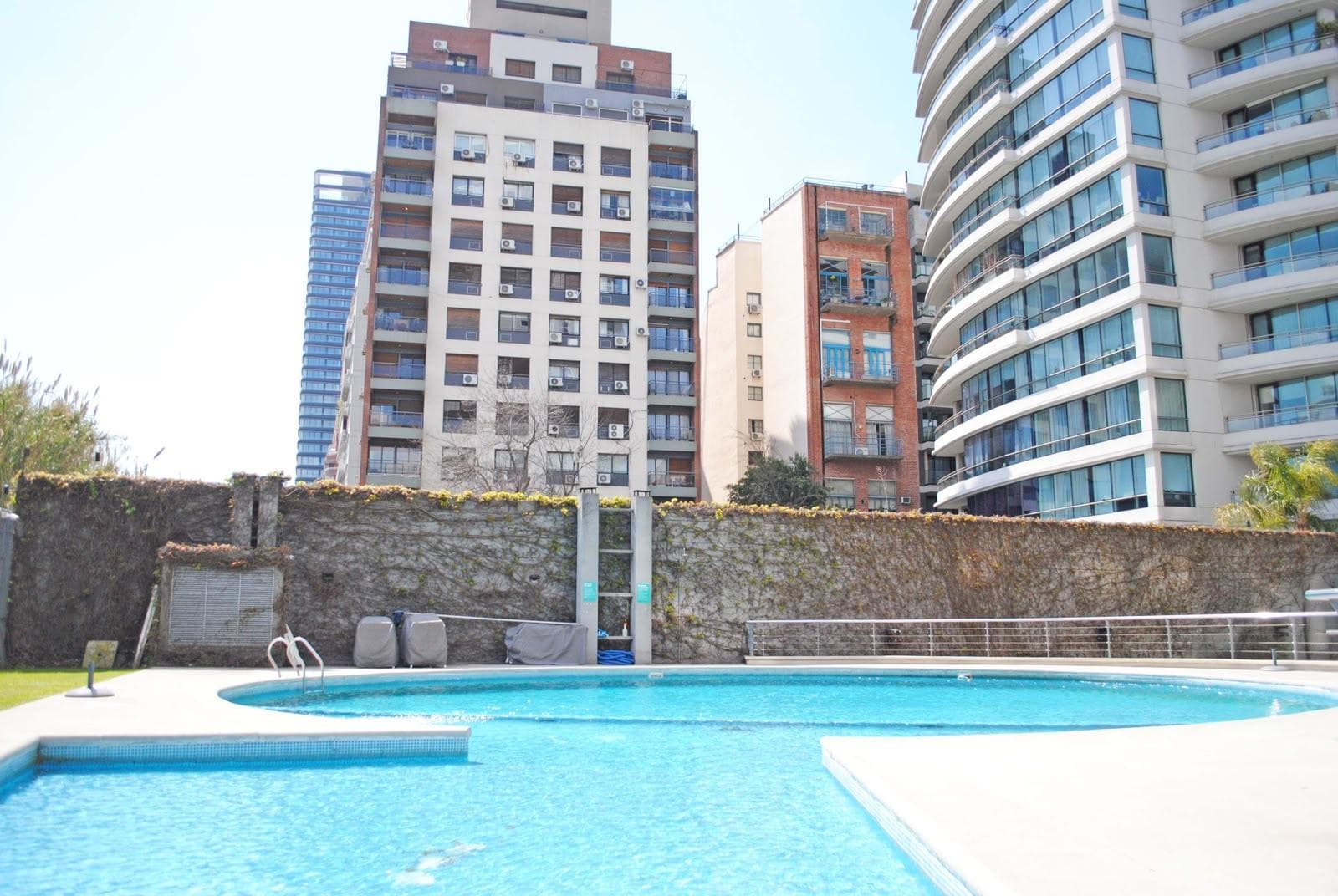 High-rise building - 4-room apartment with a balcony and amenities in Palermo Nuevo - 24-hour security.