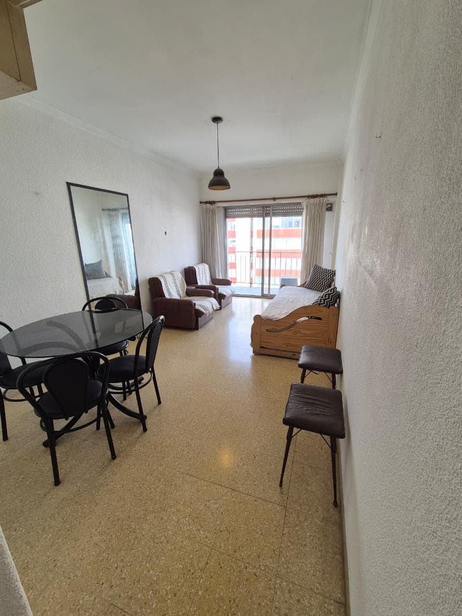 2-Room Street-Facing Apartment for Sale with a Balcony