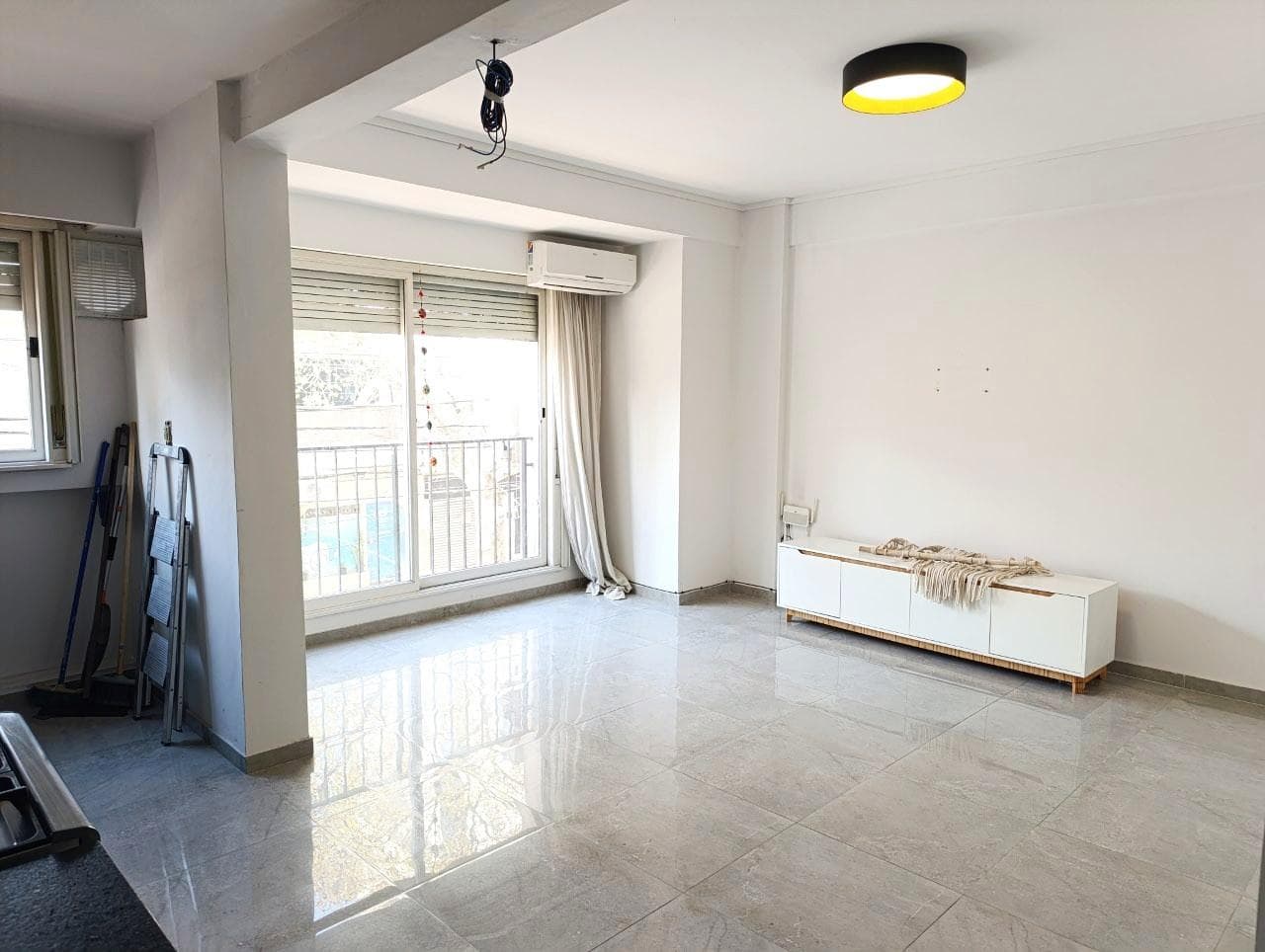 2-Room Apartment—Eligible for Financing—With Patio and Balcony. FOR SALE—Lomas de Zamora