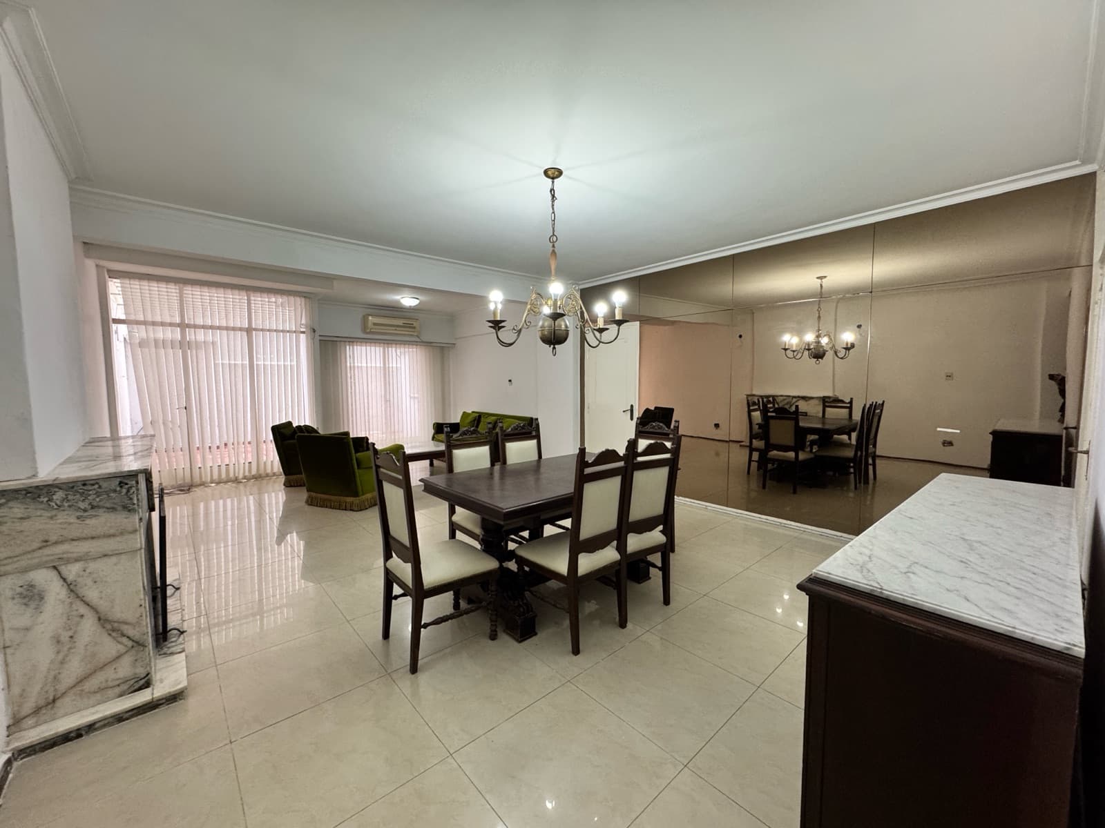 Apartment in Downtown