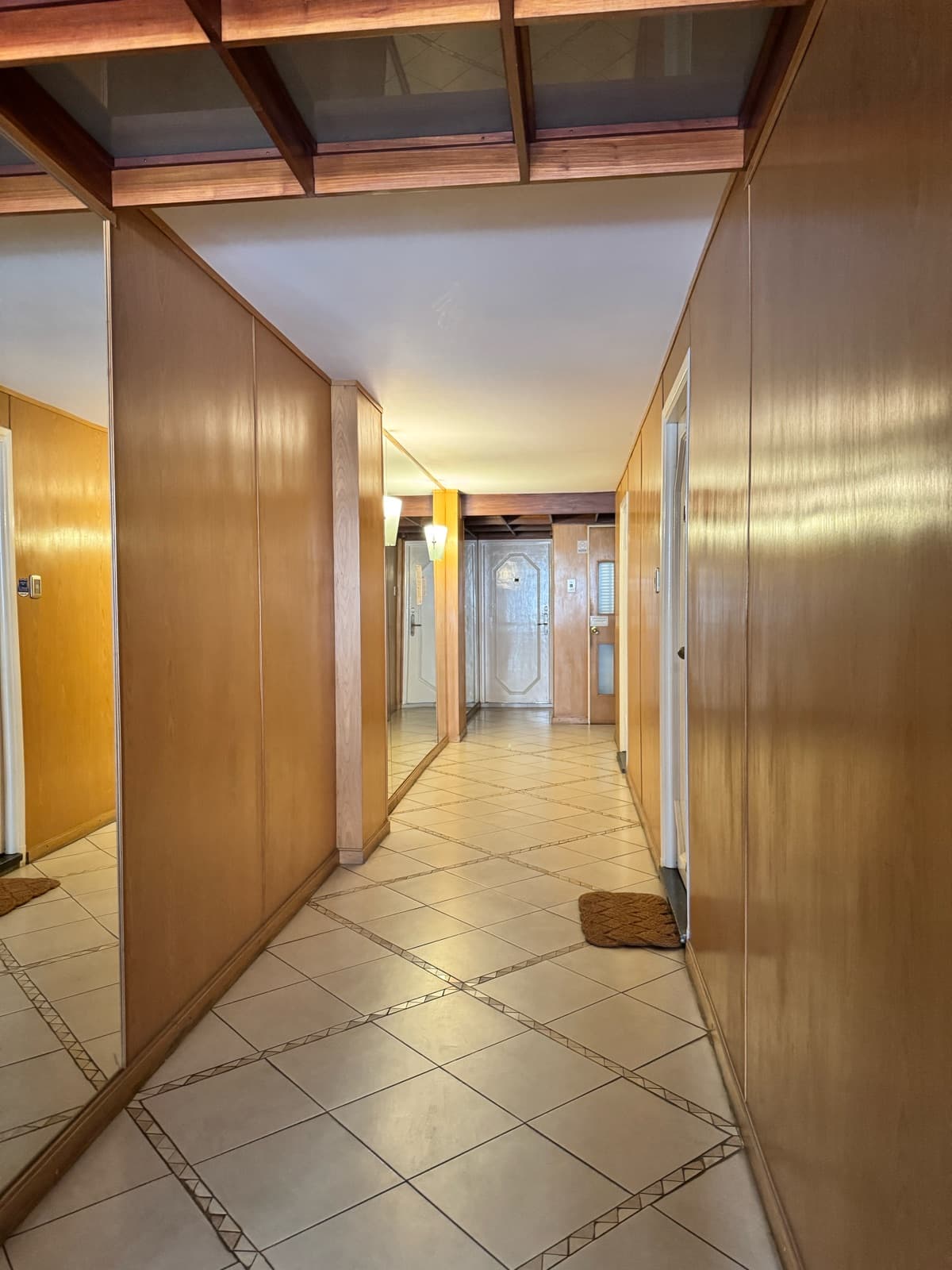 Apartment in Downtown