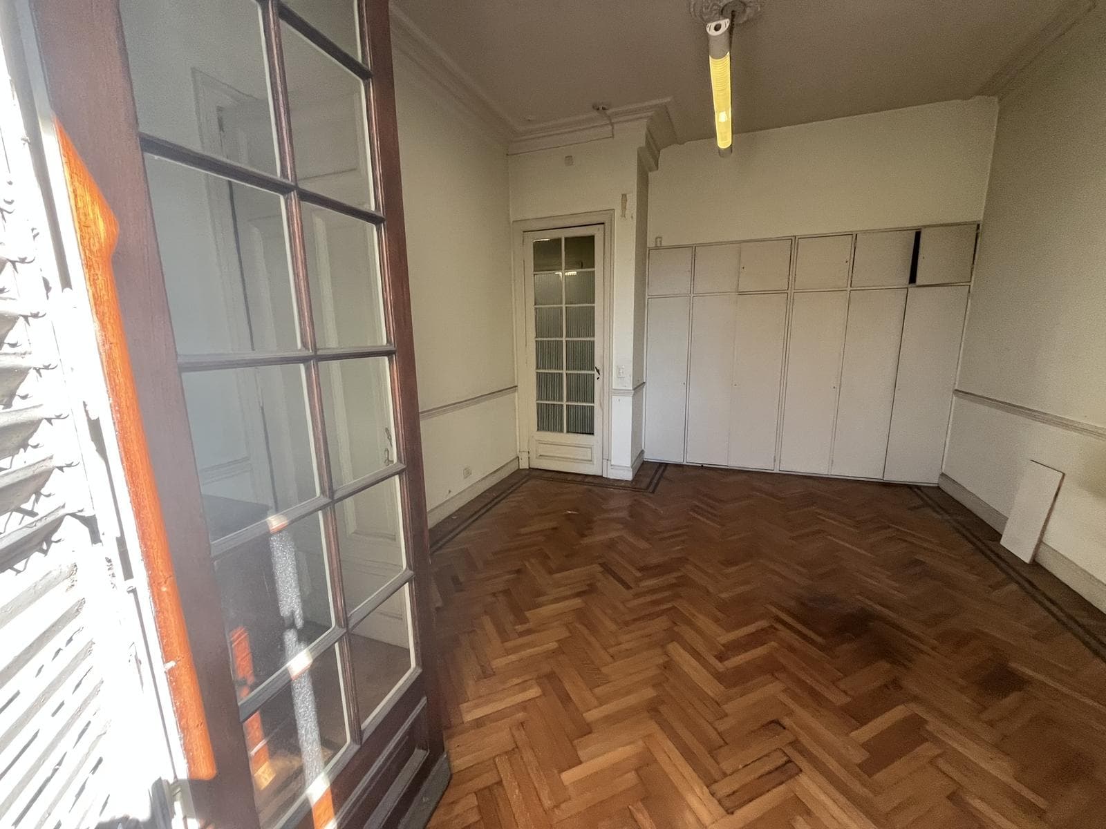 French-style Apartment for Sale, 150 m² — Monserrat