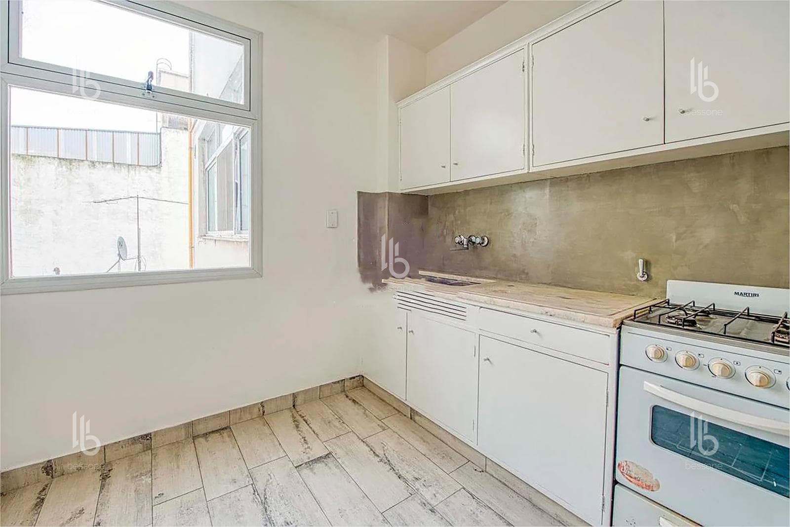 Apartment - Downtown