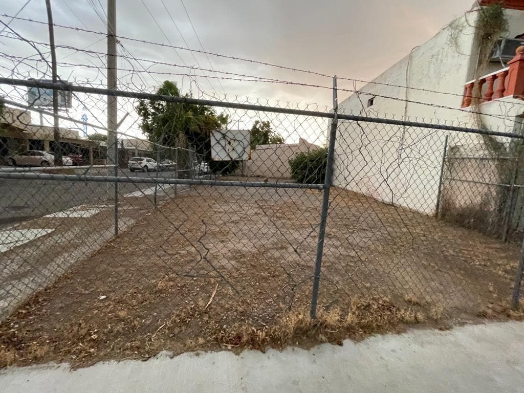 Land for Rent in Villa Satélite