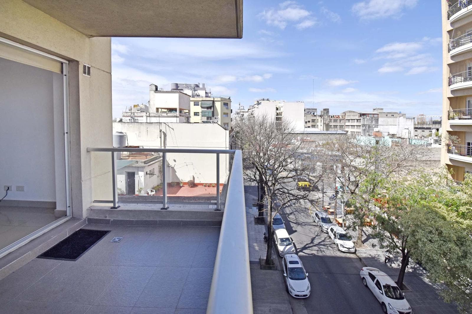Venta Depto 2 ambientes C/ Balcon Monte Castro