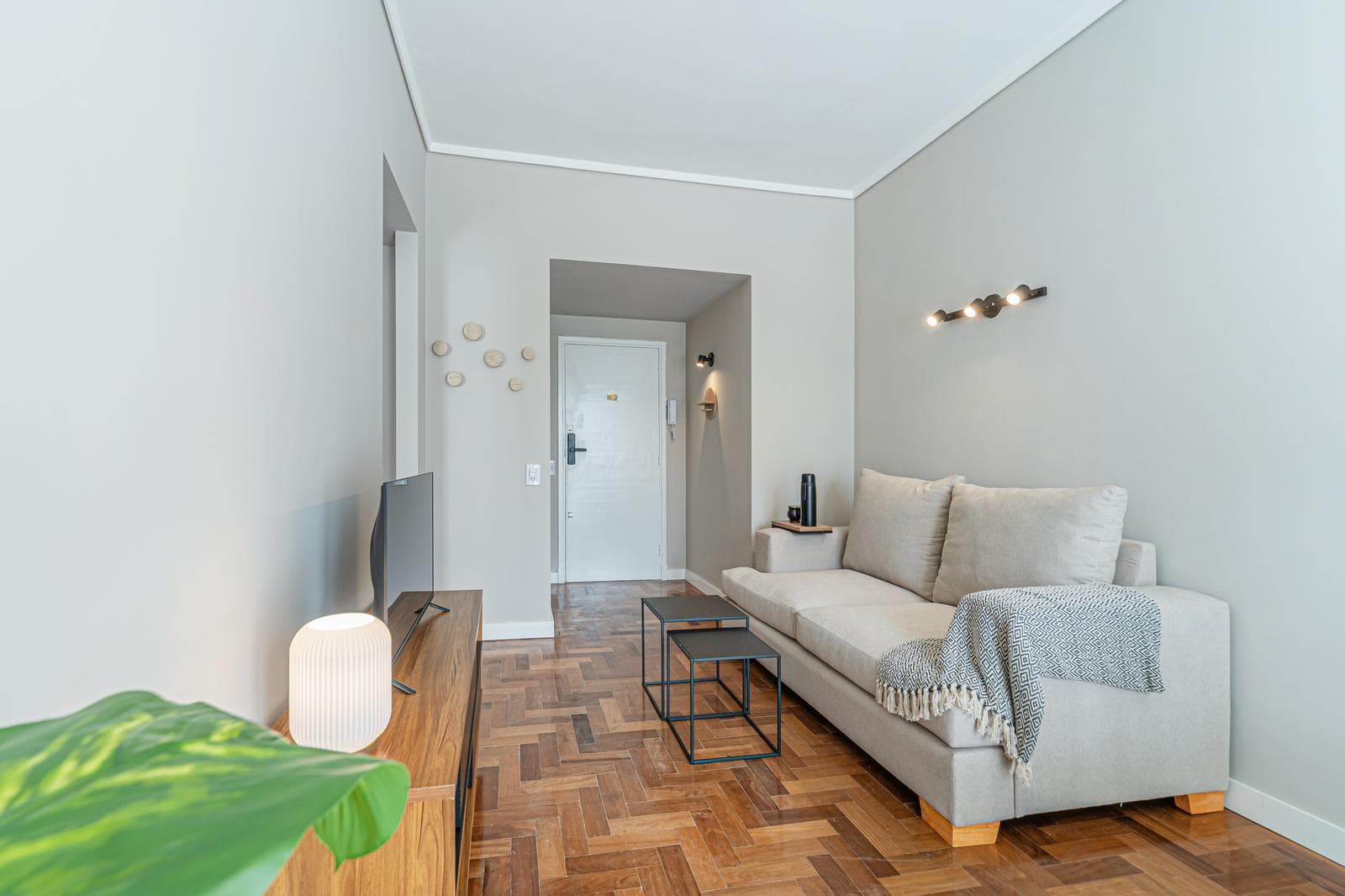 Apartment in Downtown