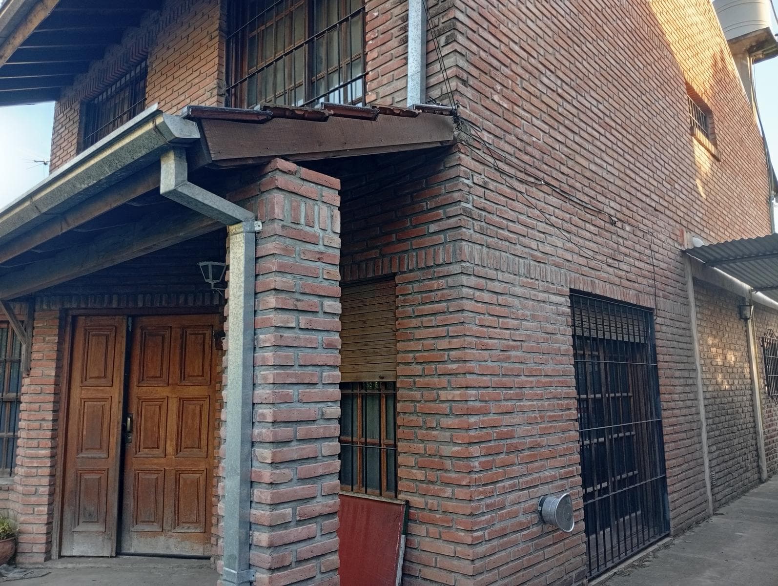 Casa en Venta en Tortuguitas a terminar para familia grande o inversor