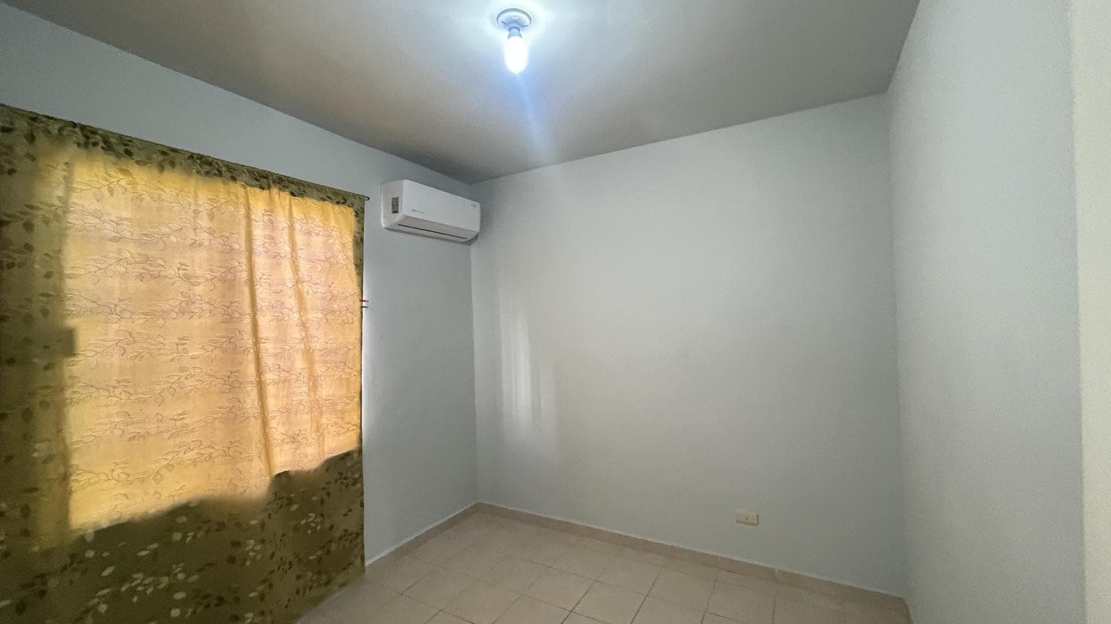House for Rent a Few Blocks from Lincoln Avenue and Libramiento