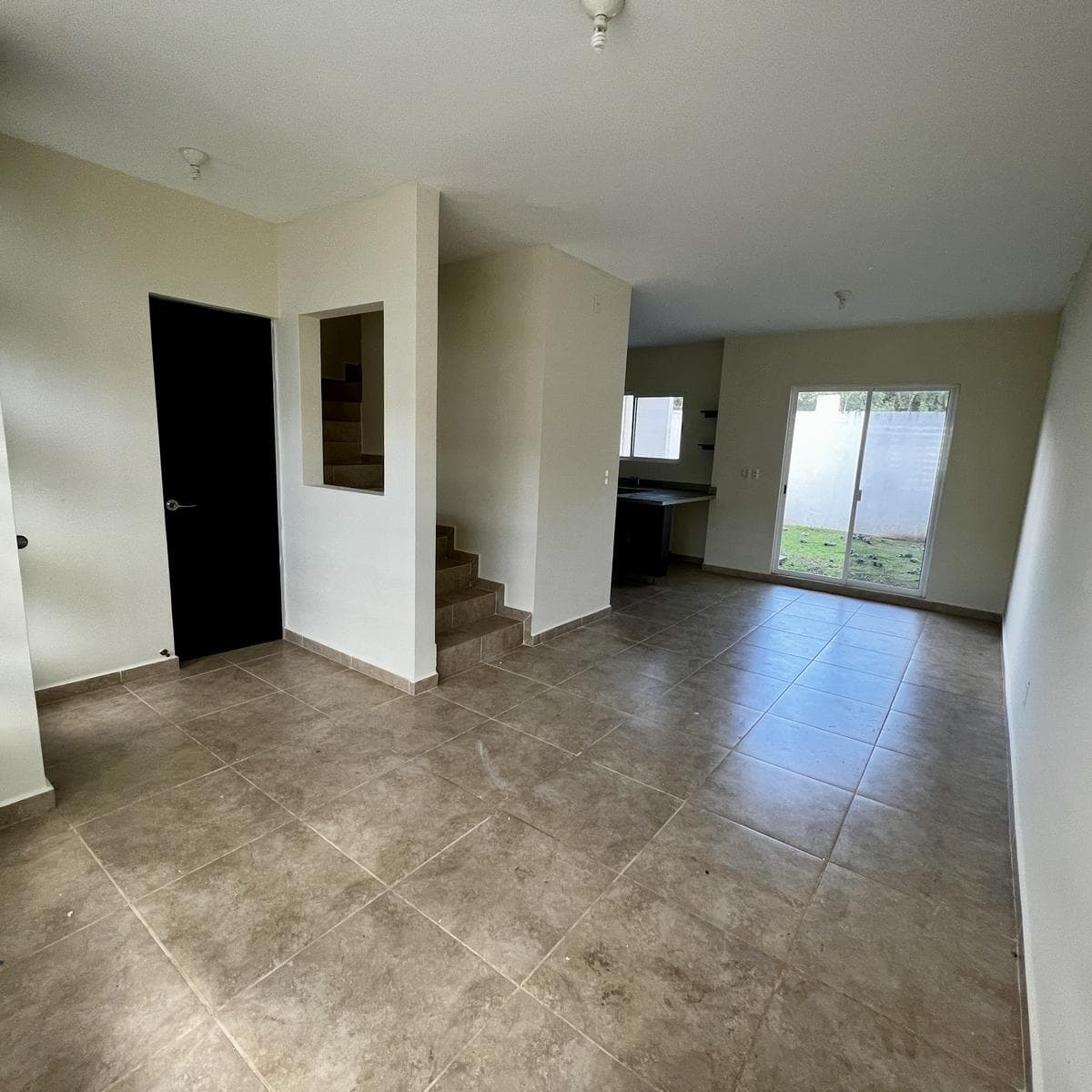 UNFURNISHED HOUSE FOR RENT IN LA JOYA