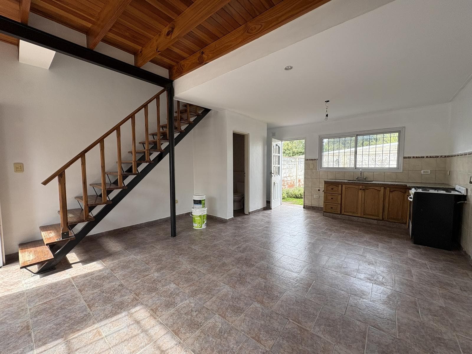 2-Bedroom Duplex with Garage