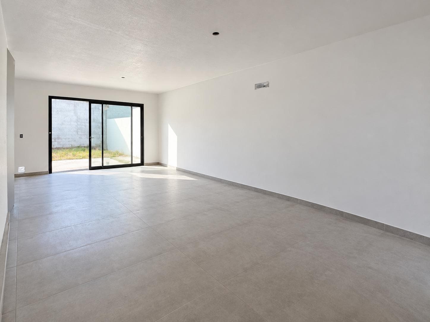 BRAND-NEW DUPLEX in Miradores de Manantiales (Reception/Minor) 3 bedrooms, 3 bathrooms