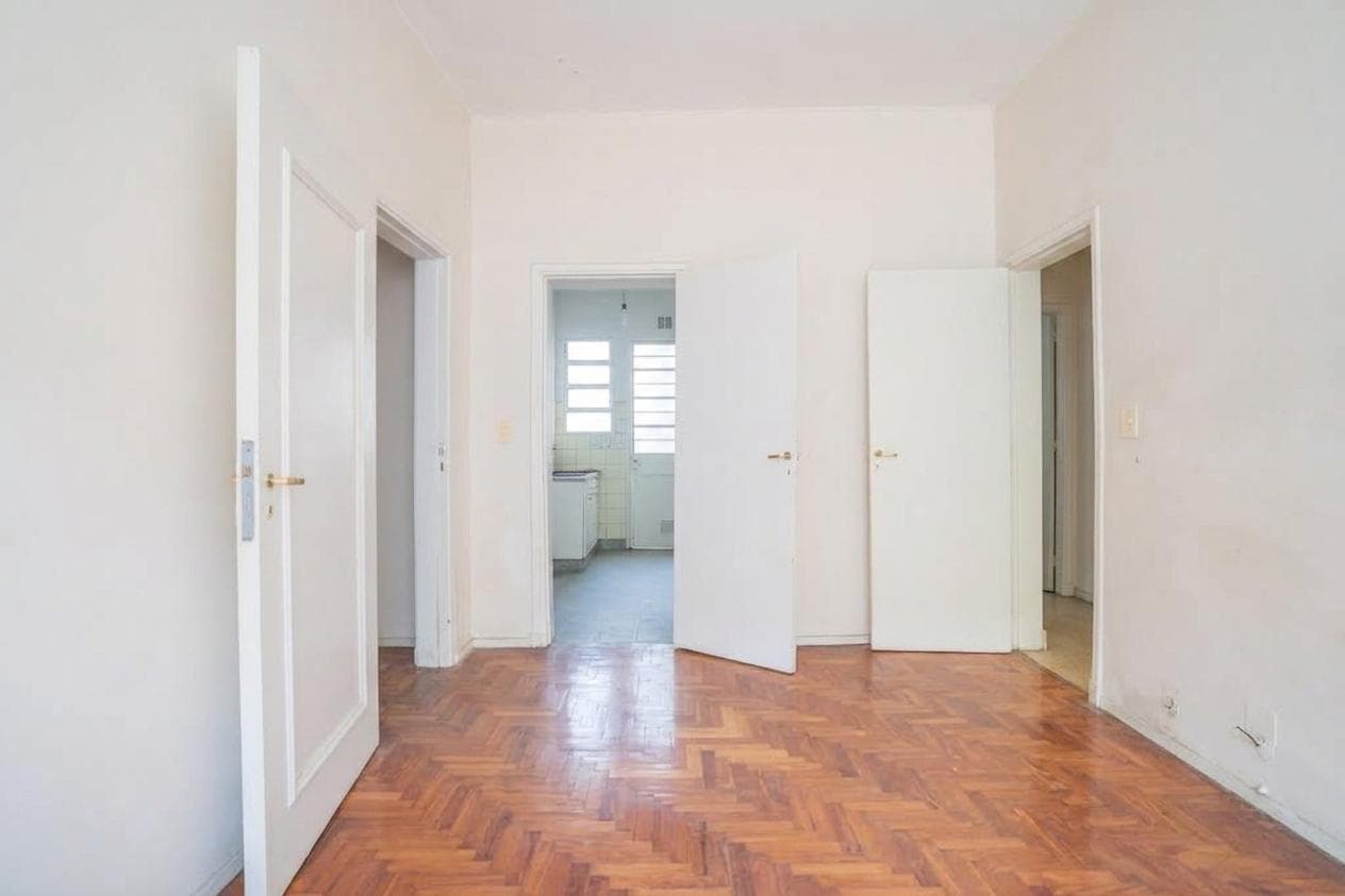 House in Caballito - Lot measuring 7.55 m x 23.31