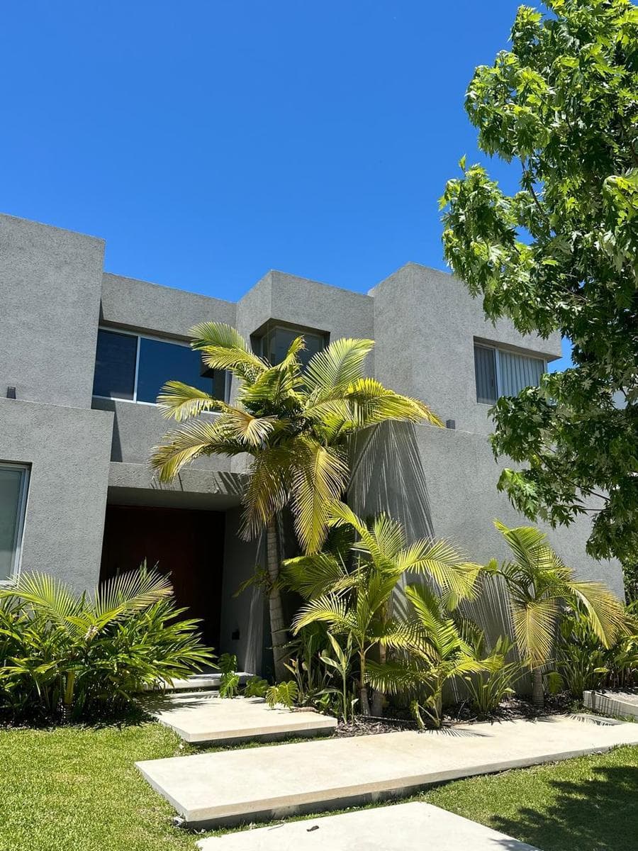 FOR RENT: Furnished 3-bedroom house in Las Tipas, Nordelta