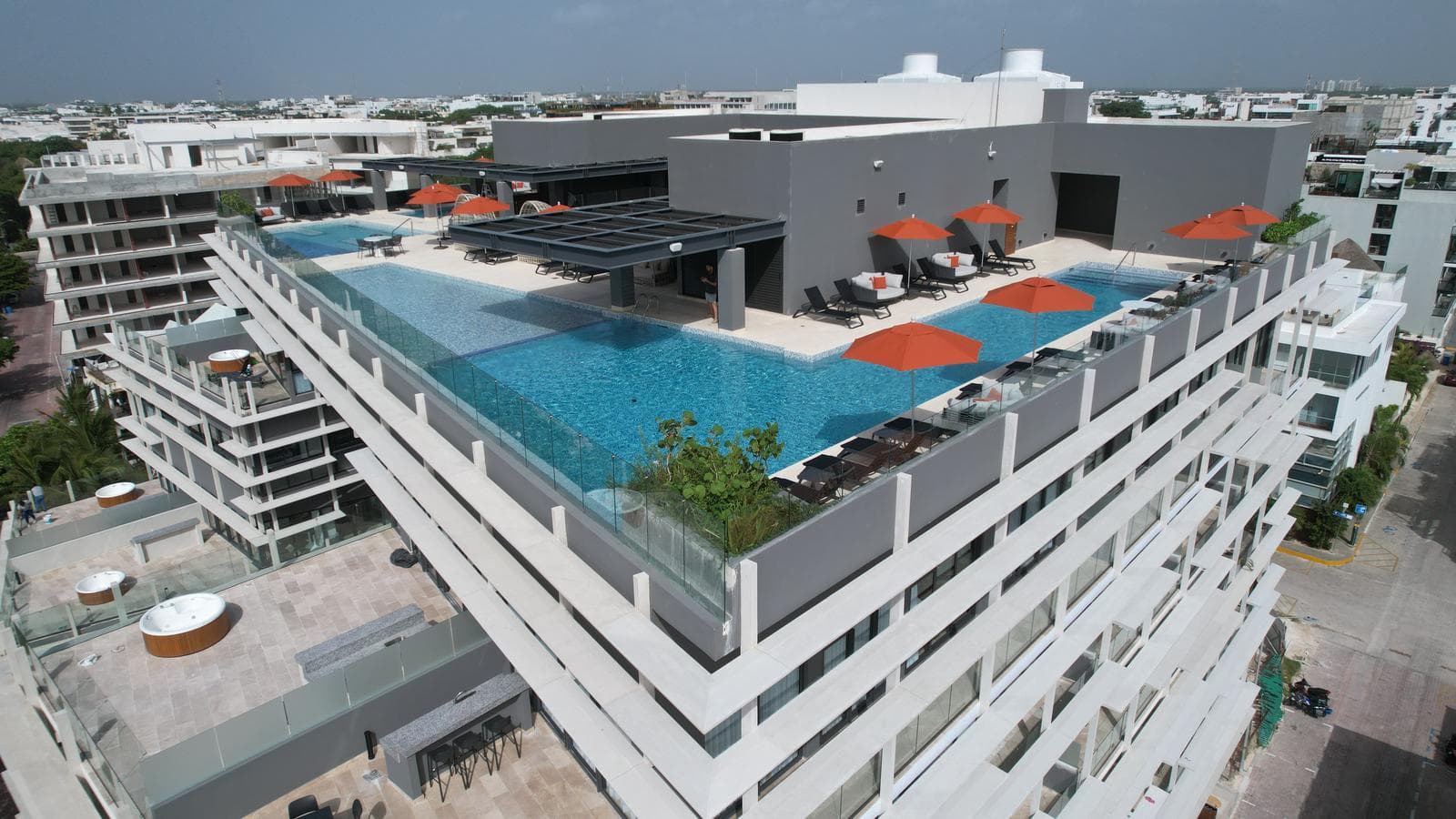 For Sale | 2-Bedroom Apartment with Lock-Off and Partial Ocean View – Singular Dream