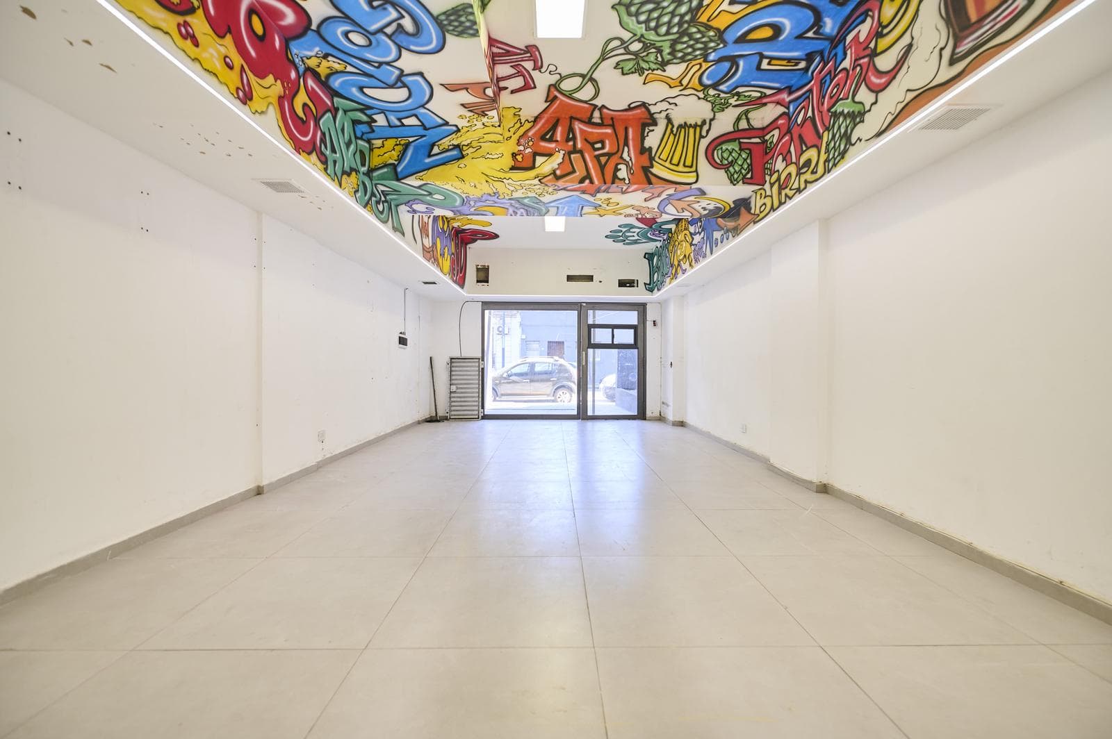 Commercial Space for Rent in Villa Crespo, Suitable for Various Types of Businesses