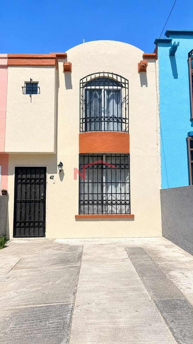 CASA EN RENTA EN COLINAS DE CALIFORNIA TIJUANA B.C.