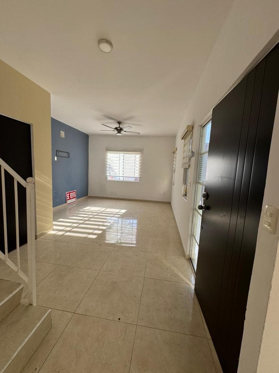 Unfurnished House for Rent in the Catania Residential Complex—Avenida Roble