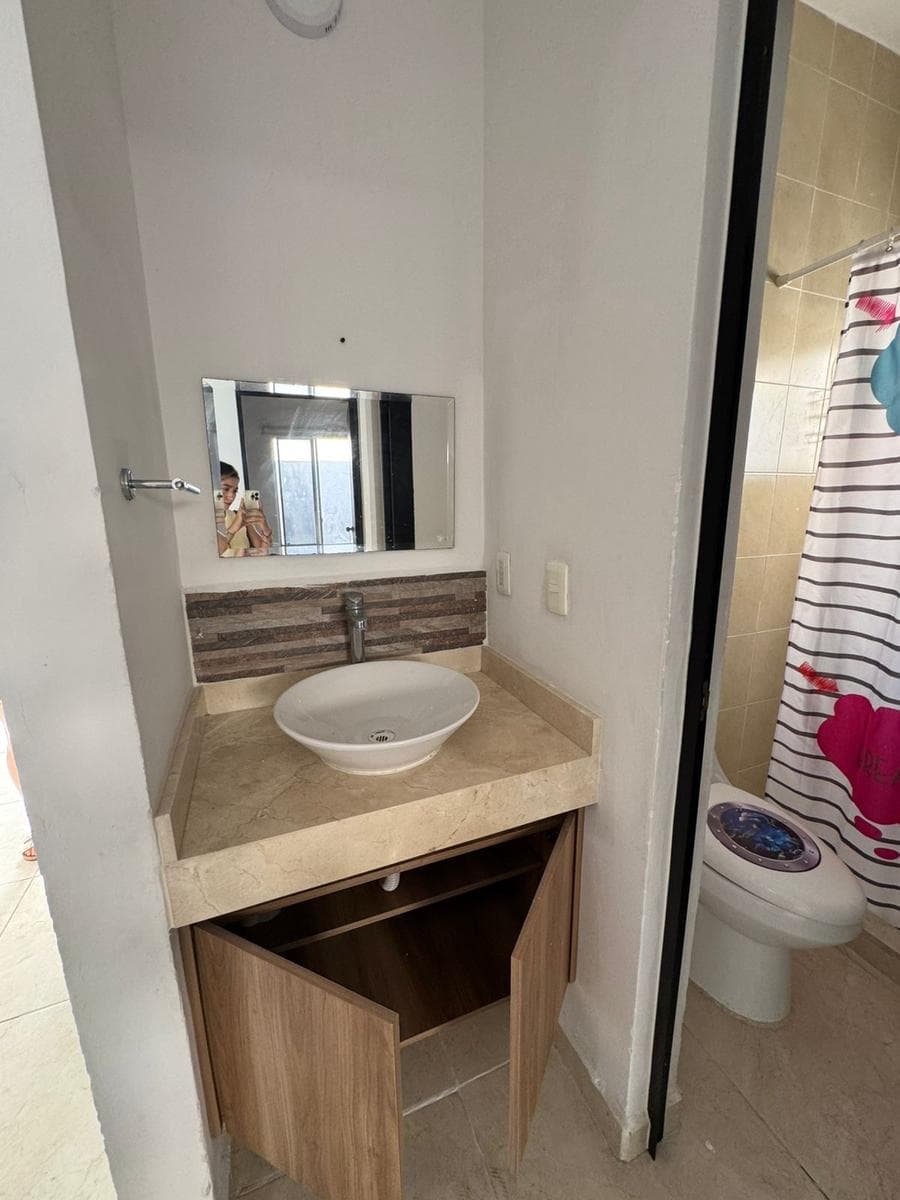 Unfurnished House for Rent in the Catania Residential Complex—Avenida Roble