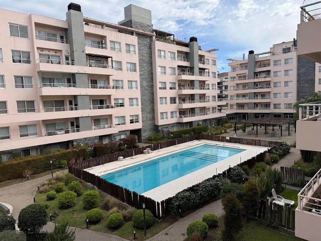 Apartment for sale and for annual rent. Two bedrooms. Antares. Nordelta